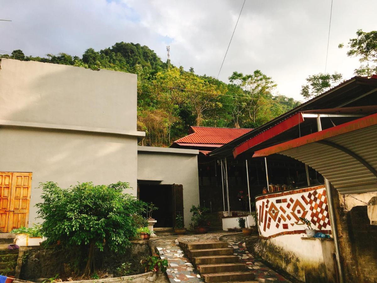 Shan Tea Homestay Ha Giang Esterno foto