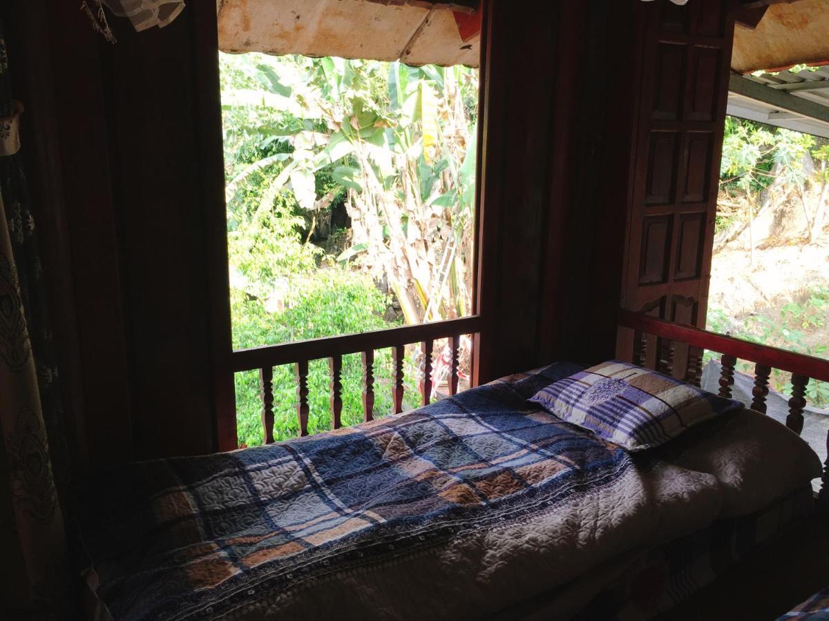 Shan Tea Homestay Ha Giang Esterno foto